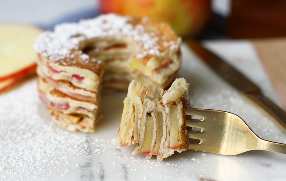 LilyshopAPpleSliceOatmealPancakes3.jpg