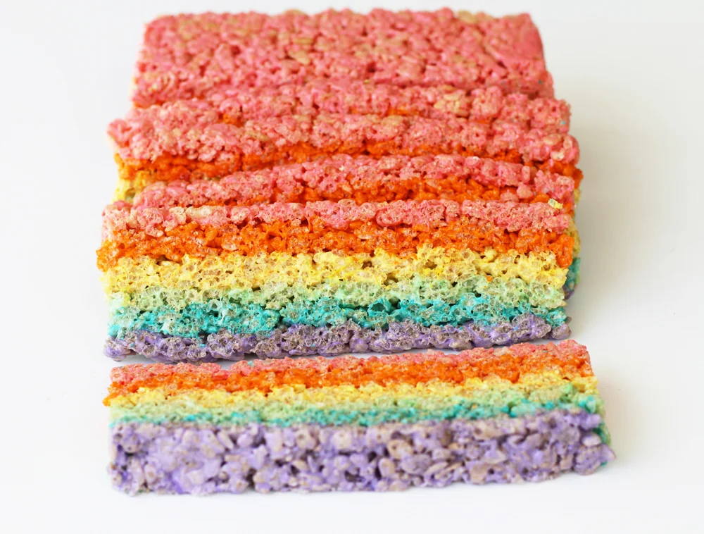 RainbowRiceKrispiesTreats8.jpg
